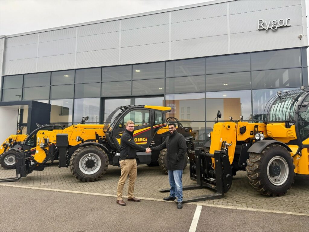 Pictured: Henry Nash, Dieci Telehandlers Ltd. Managing Director with Rishpal Channa, Commercial Director at Rygor Plant.